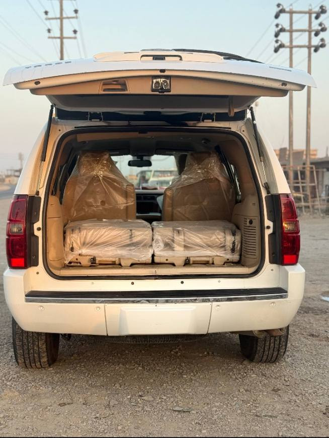 السلام عليكم تاهو مديل 12
وارد كندي بيه جاملق خلفي ومكانات صبغ 
مكينه وكير كفاله تبريد ثلج 
منضومه زنون تخم تاير جديد 
رقم بغداد سنويه ل 28
سعر 187 وبي مجال 
مكان بصره مدينه 
***********
