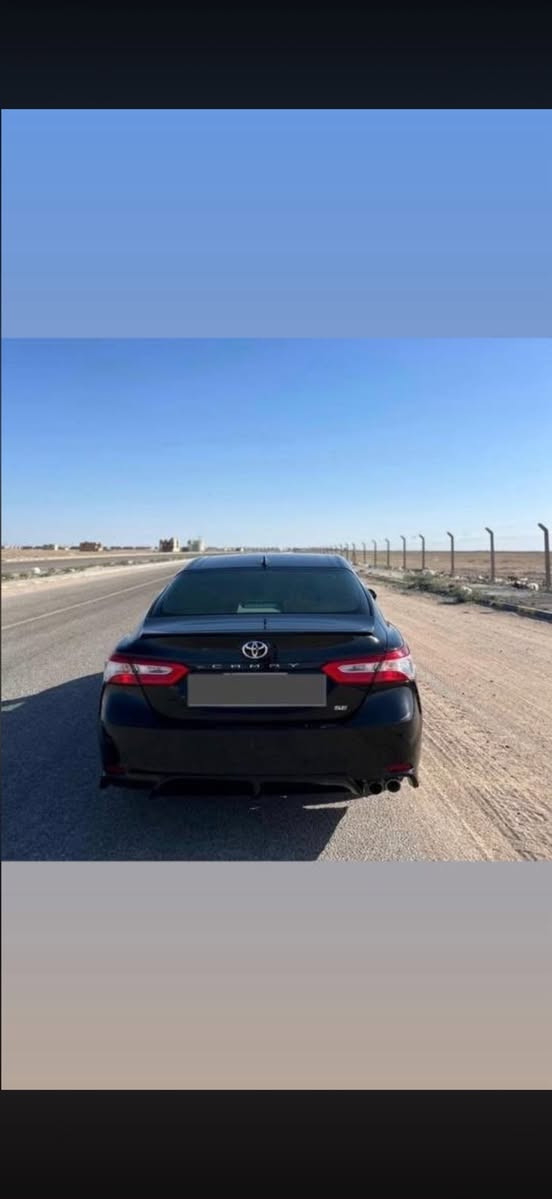 السلام عليكم كامري لبيع موديل2020 se امريكي
السياره حلوه وما ناقصها شي
ماشيه ١١٥الف حقيقي قابل لزياده
مكينه وكير بشرط
اربعه سلندر وكير at 8نمر 
داخل السياره اسود جلد 
تدفى بلكراسي والاسترين 
شفتات وتحكم 
رادار امامي ومانع اتصادم وتحديد ومسار
ليت زنون
تبريد ثلج 
تخم تاير
حادث السياره بنيد +جاملغ وشويه بلباب بارد بدون ايرباك
بلعراق بيها كم رصعه ما مسويهن وتكحيله 
رقمها بغداد الجديد مكاني بابل
السعر 170 ورقه وبيها مجال حلو
رقمي ***********٤
