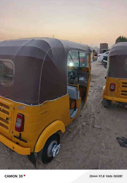 سلام عليكم تكتك 20رقم وسنوية جاهزة خير من الله ما نقصهة شي مكان حي البتول سعر ٧٣٠٠وبيهة مجال رقم ***********
