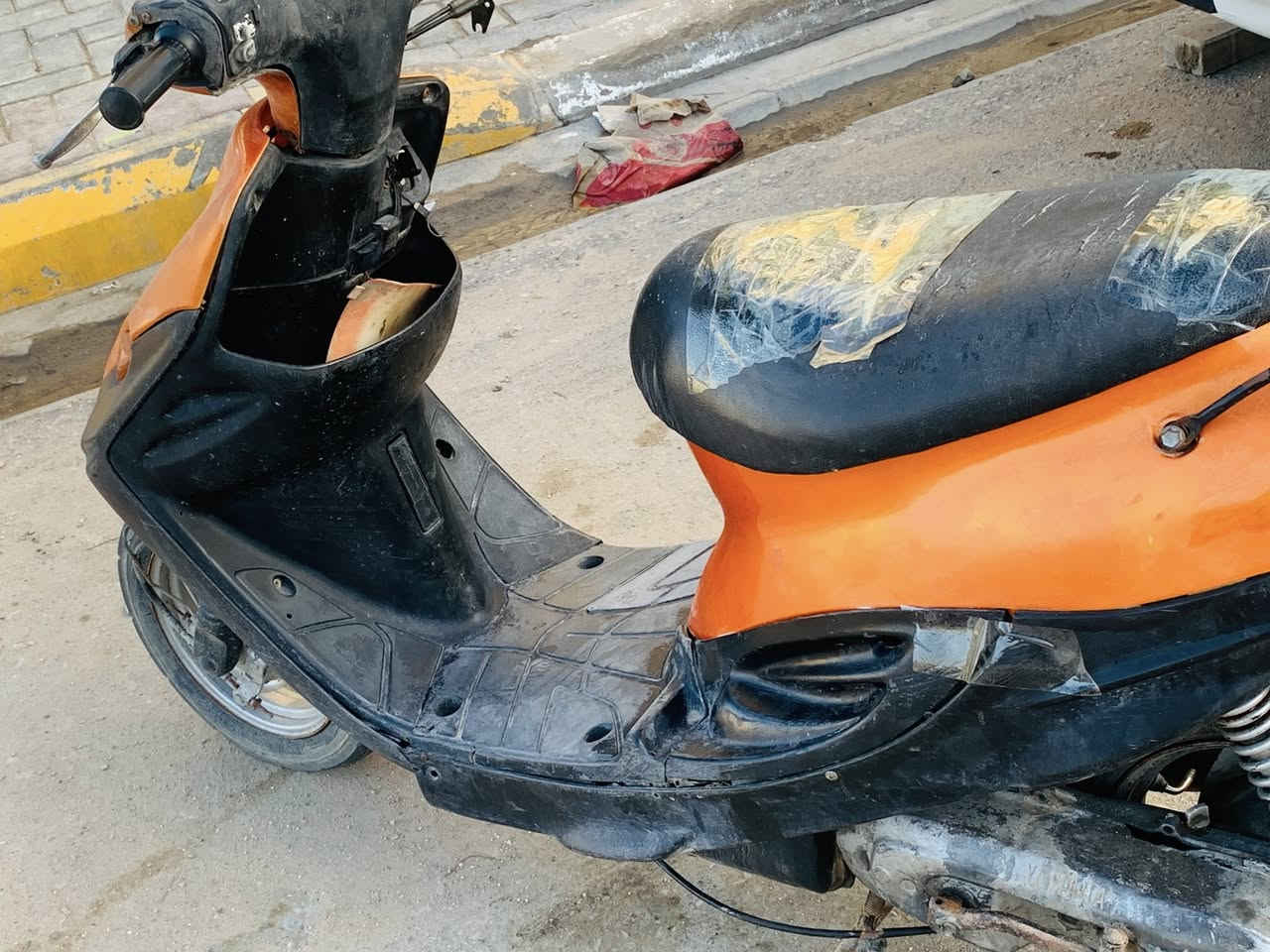 السلام عليكم البيع دراجه بيجي دراجه توه امجفته شغاله نقصه كهربايات البيع بسعر مناسب 175 وبيه مجال مكاني سماوه جربوعية الثانيه ***********
