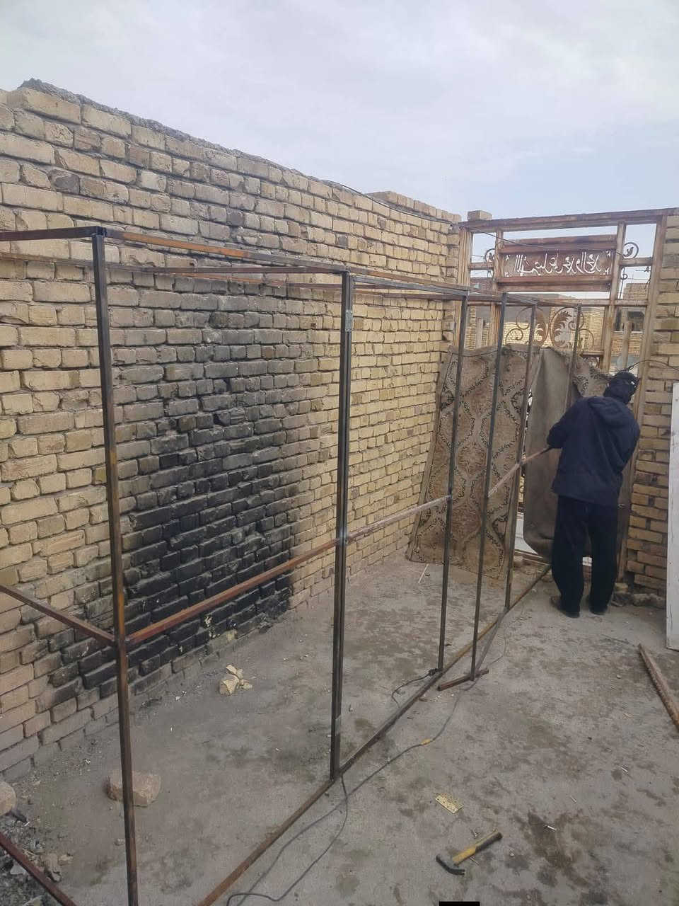 حداد متنقل 
***********
