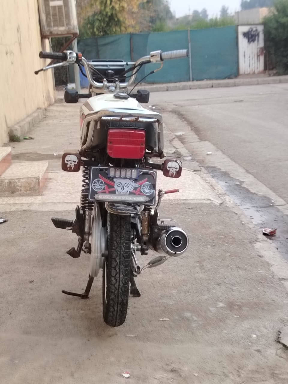 السلام عليكم ماطور ايراني تايكر للبيع موديل 2020 محرك جديد ما مفتوح كلجات جديده ماامبداله بي منفيس ماطور كدامكم نضيف السعر خاص
والشراي يراسلني وهاذه رقمي 
***********
