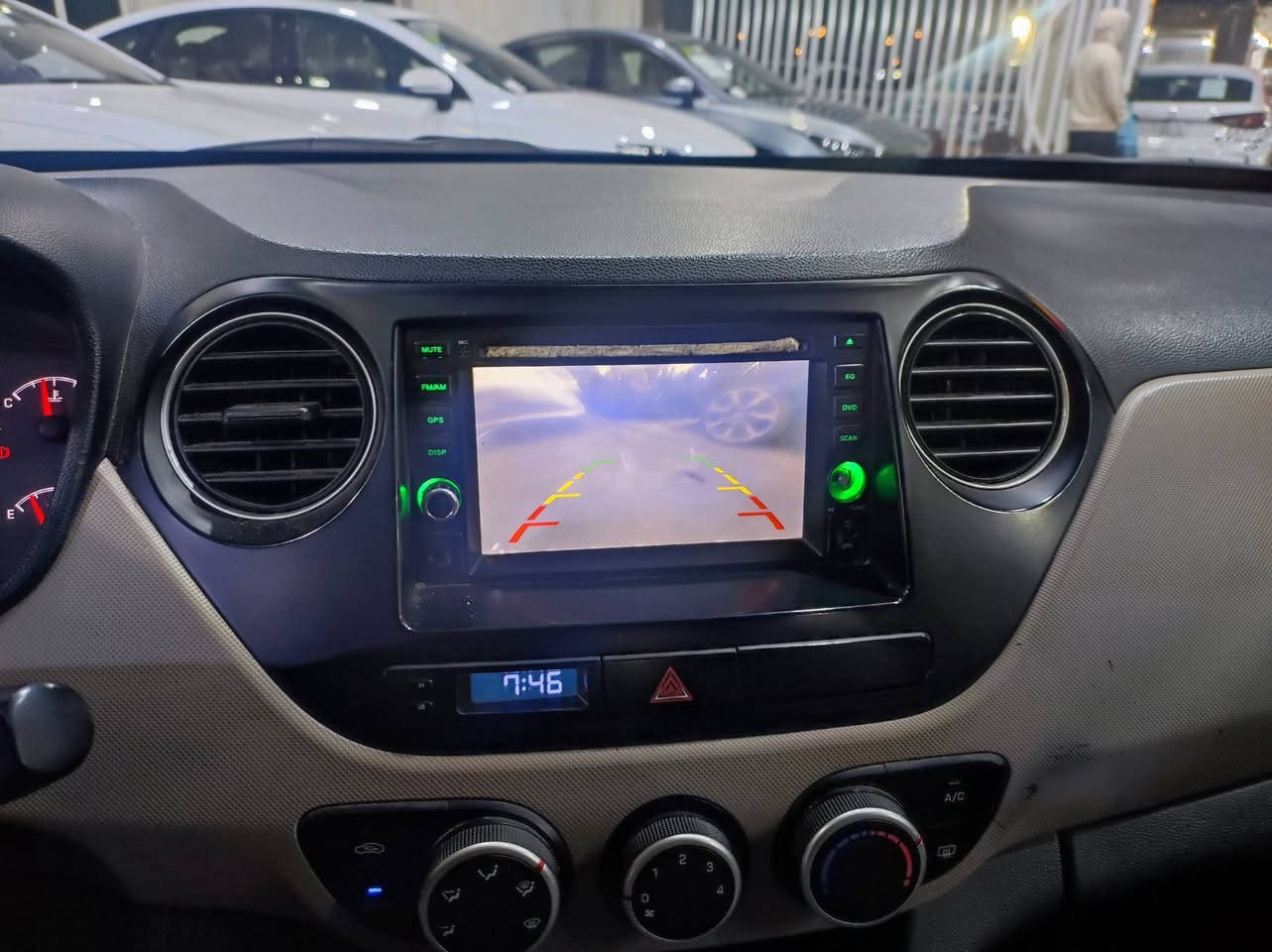 هونداي A10. ٢٠١٥
مكفولة من ضربه صبغ سعر ٨٥ اتصل على رقم ***********
