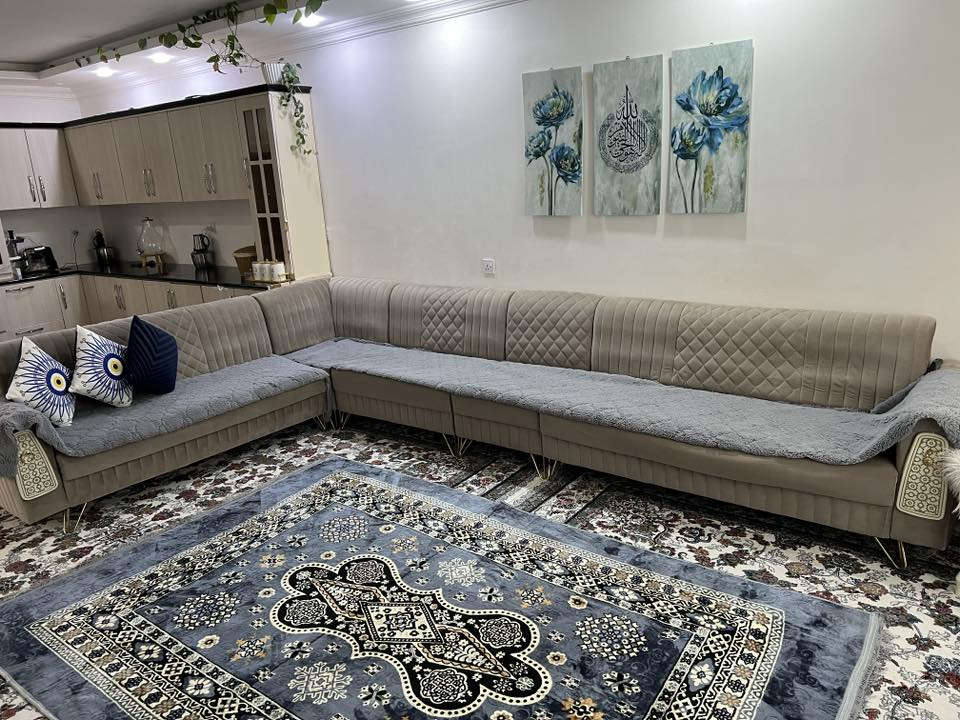 قەنەفە
١٠ نەفەری
سلێمانی
١٣٠
***********
