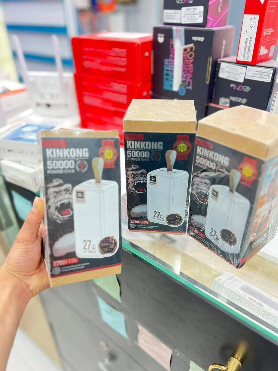 متوفر بورات من ماركه REMAX وhoco


**إذا كنت صاحب هذا الإعلان وتريد حذفه لأي سبب، رجاءا أرسل رسالة إلى الدعم الفني**