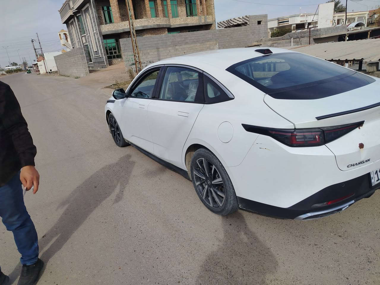 السلام عليكم للبيع
شانجان ايدو بلس 2025 

بعدها داخل الضمان 

للمعلومة السيارة اعلى فئة limited

اصدار محدود 

طبعا تجي رادار  

وقيادة شبه ذاتية 

كامرات 360 

مانع اصطدام 

كاملة مكملة من كل النواحي 

مكانها الرمادي الأنبار 

السيارة مواصفات كلش حلوة سابقة جيلها 

جديدة استخدام قليل جدا شخصي 

ماشية 3700k + 

السيارة تقريبا زيرو

سعر 150ورقة 

مطلوبة للشركة ٧ شهر تحول 

للتفاصيل للشراي فقط واتساب ***********
