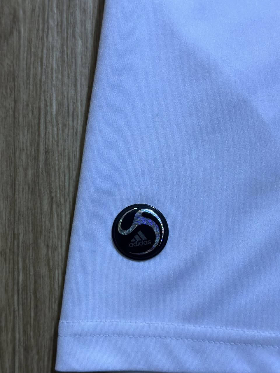 قياس سمول ميديم بأسم ورقم بالاك اصلي وكالة ✅
توصيل متوفر لجميع العراق


**إذا كنت صاحب هذا الإعلان وتريد حذفه لأي سبب، رجاءا أرسل رسالة إلى الدعم الفني**