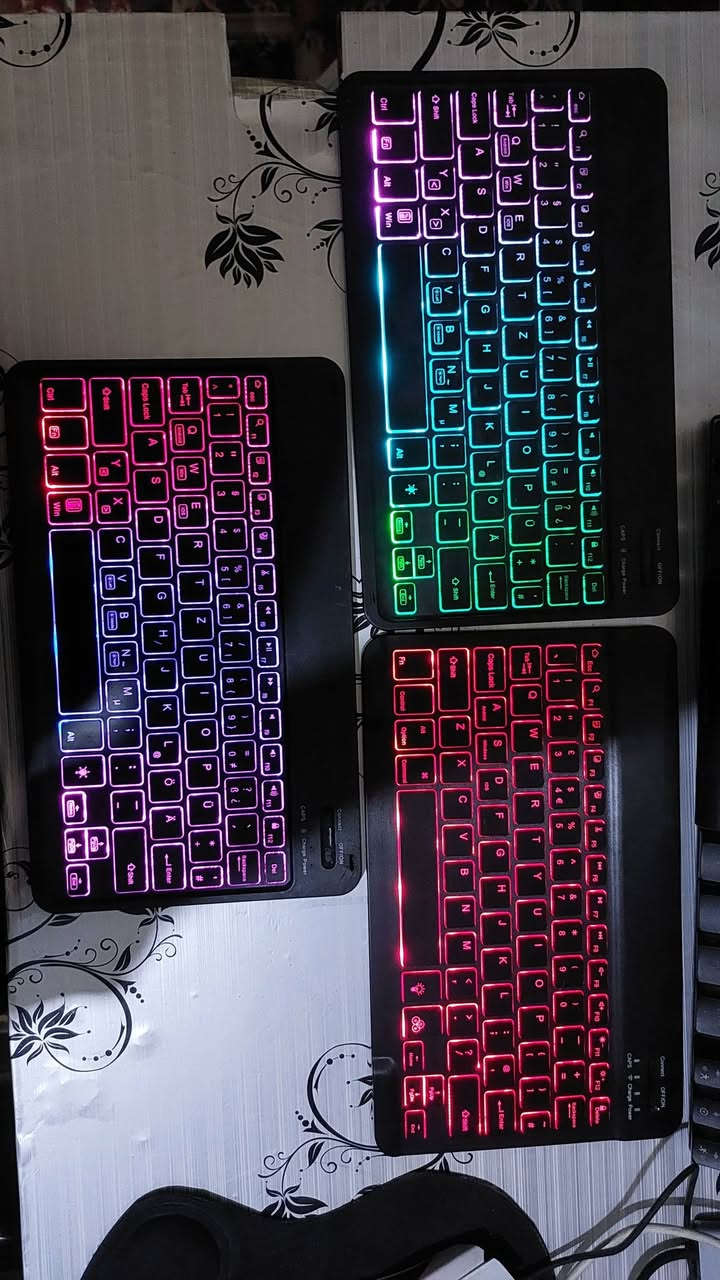 قيم و اخذ 
سلام عليكم
كيبوردات واير لس كيمنك RGB تقسيم الوان اكثر من 4 الوان بيهن جدن راقيات و اصليات يشتغلن على جميع الموبايلات و الايبادات و الحاسبات شحن يدوم مدة طويلة جدأ حسب استخدامك! جوستك مال موبايل و ايباد تشتغل واير لس شحن دوم مدة طويلة


**إذا كنت صاحب هذا الإعلان وتريد حذفه لأي سبب، رجاءا أرسل رسالة إلى الدعم الفني**