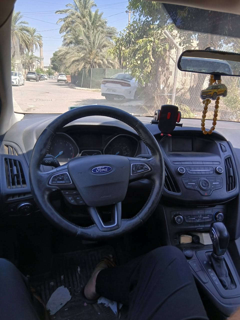 السلام عليكم فورد فوكس ٢٠١٨ محرك ٢٠٠٠ اوتماتيك اللون ابيض
ماشية ٣٦ ميل رقم بغداد سيارة نظيفة استخدام شخصي
شاشة بلوتوث كاميرا خلفية تحكمات ستيرن مثبت سرعة  
حادثها جاملغ خلفي جهة السايق وباب خلف السايق مبدل 
تبريد جدا ممتاز 
سنوية لل٢٠٣١
مكان بغداد الدورة ***********
