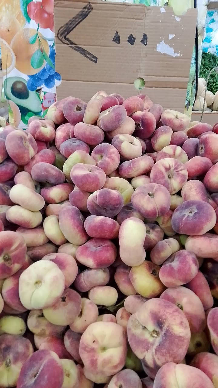 🍉 فواكه طازجة وفرش اليوم 🍉

🍎 تفاح أصفر — 1500 د.ع
🍎 تفاح أحمر — 1500 د.ع
🍏 تفاح أخضر — 2500 د.ع
🥕 جزر — 1000 د.ع
🍇 عنب أسود + أخضر — 3000 د.ع
🍇 عنب أسود — 1250 د.ع
🍐 عرموط — 2000 د.ع
🍑 ألو أحمر — 1500 د.ع
🍑 مشمش — 1500 د.ع
🍑 خوخ عادي — 2000 د.ع
🍑 خوخ كعكي — 2000 د.ع
🥭 لالنكي — 2000 د.ع
🍊 برتقال — 1250 د.ع
🍌 موز — 1500 د.ع
🍈 منكه — 1250 د.ع
🍒 كرز — 5000 د.ع
🍉 بطيخ مشيف — 750 د.ع
🍉 ركي — 500 د.ع
❤️ رمان — 5000 د.ع

🚚 التوصيل داخل بهرز بـ1000 دينار فقط.
رقم الواتساب 📞......‏‪***********‬‏
