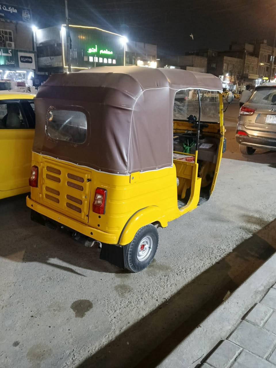 سلام عليكم تكتك 2019شهر 12 يوم 31 رقم و سنويه نكليزي بسمي تحويل ثاني يوم مكينه لا تنقيص ولا تبخير تخم تاير برده جادر جامه كله جديد كهربائيات كله شغاله بيه رش جماليه بدون معجون و طخه بل لغد بسيطه 5950و بيها مجال مكاني بغداد جسر ديالى القديم ***********
