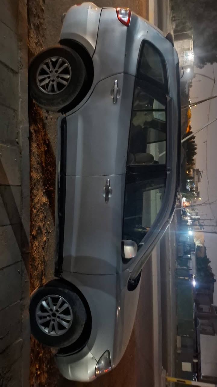 سنتافي البيع جافيه موديل ٢٠٠٩ سعر خاص رقم ذيقار سياره بغداد  ***********
