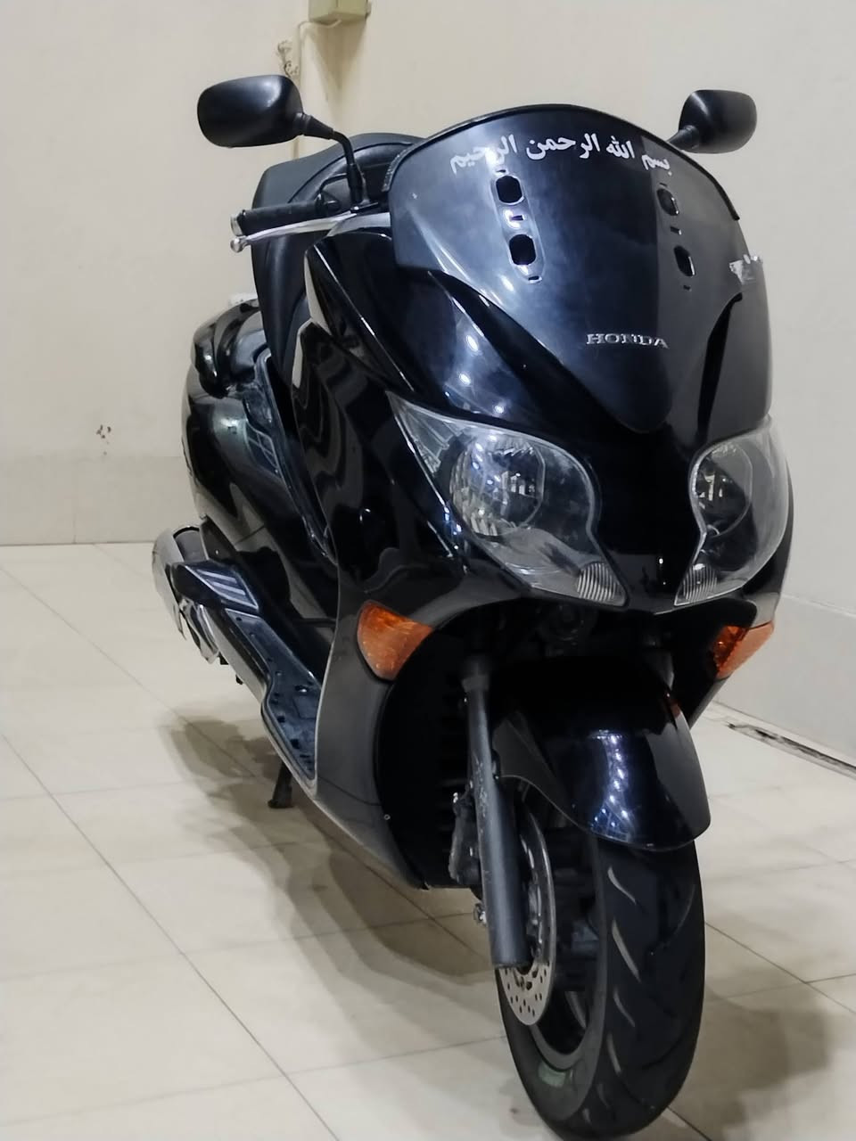 للبيع 010 المكينه مجفته جديده وشغاله نكره سلف نقصها فيت بم و شخاطه سلف فقط
اما البقيه كله تمام واحد على واحد السعر واحد ونص وبيها شي قليل والسوك كلشي بي
مكاني النجف متواجد على فيس وعلى واتساب *********** وبخدمتكم
