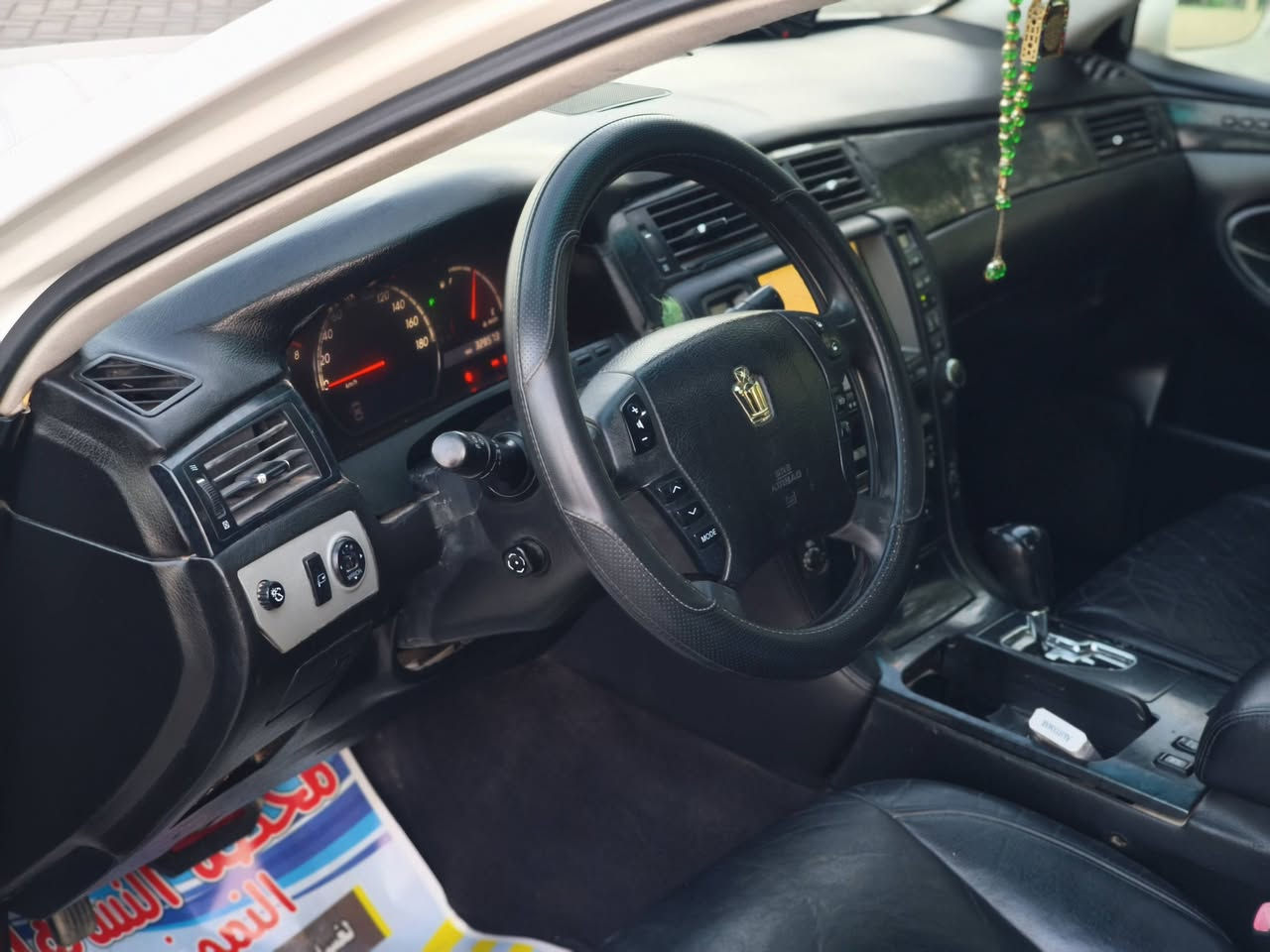 السلام عليكم من رخصة الادمن

كراون شاهينه للبيع موديل 2004

شاصي 82 مكينه2G 3500 

السيارة أصولية بأسمي كفاله

غرفه جلد کشنات كهربائيه

الجام اوتو

ترحيب عن قرب

6 بصمات

مسجل 6اقراص

شاشه ام الخرائط

خزن كشنات 3وضعيات

الرقم بصره انگليزي الجديد سنويه الى 2030 تنتهي

ملاحظة/بيه ضربه خفيفه بالجمالق الخلفي ما مصلحه 
موضحه بالصوره بالإضافة الي فطر بالشيال باب خلفي ومصلح

الرقم موبايل/*********** 

السياره فول ما عده فتحت سقف تجي وتشوف بعينك السعر 155وبي مجال بسيط
