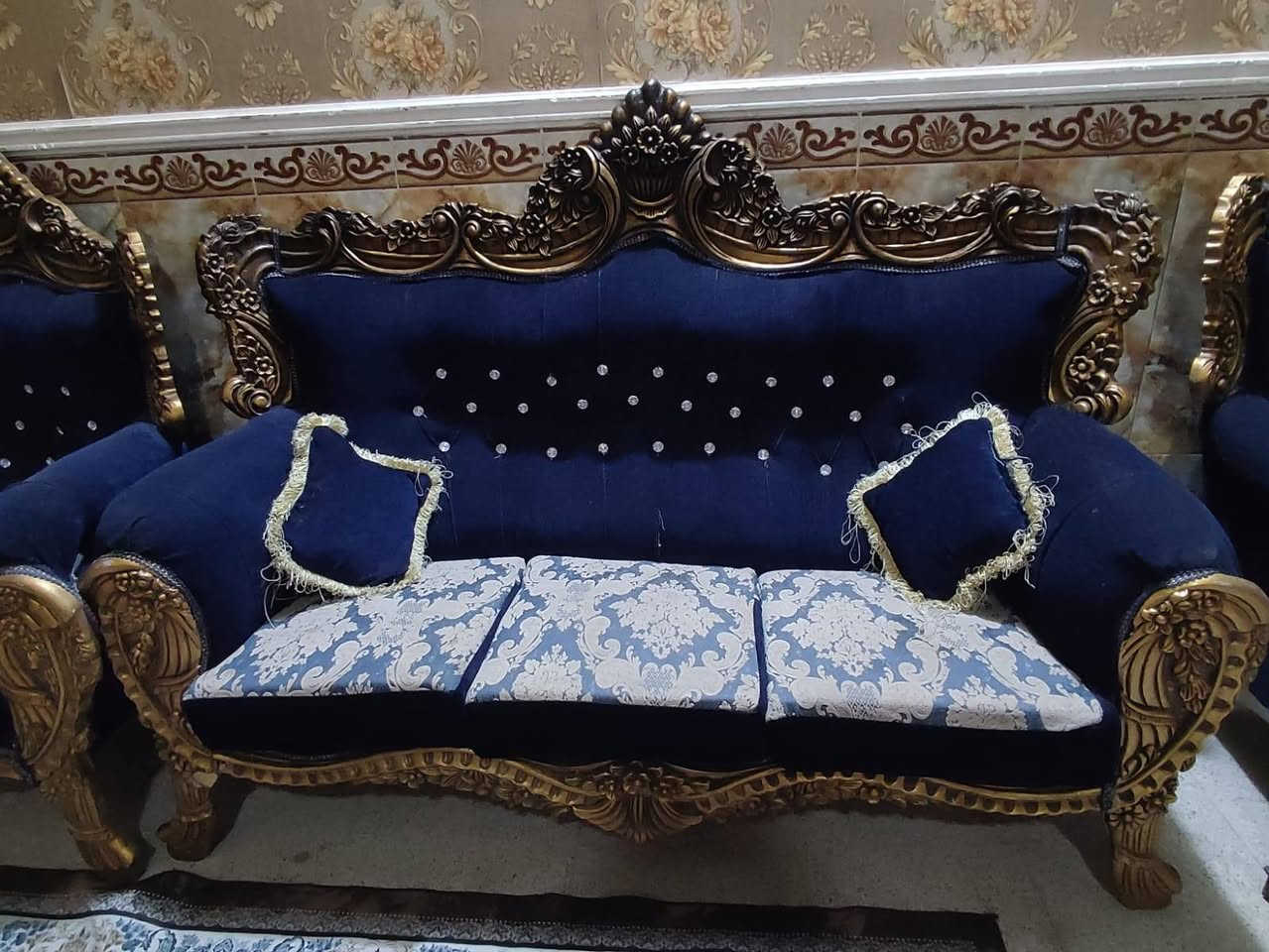 ✅ البيع نقداً أو بالتقسيط المريح
✅ يشمل الموظف والمنتسب والمتقاعد

✨ طخم  مستخدم نظيف  ✨

🛋️ خمس قطع 🪑 10 مقاعد
📍 الكوت – دور المعلمين
📞 *********** | ***********
