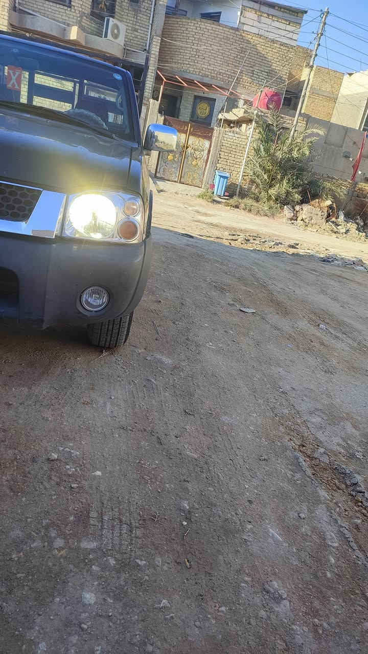 سلام عليكم 
بيكب نيسان شبوط وارد اوربي موديل 2005مكفولة من كلشي رقم دهوك باسمي سنويه جديده
السعر 95 ورقه...***********
