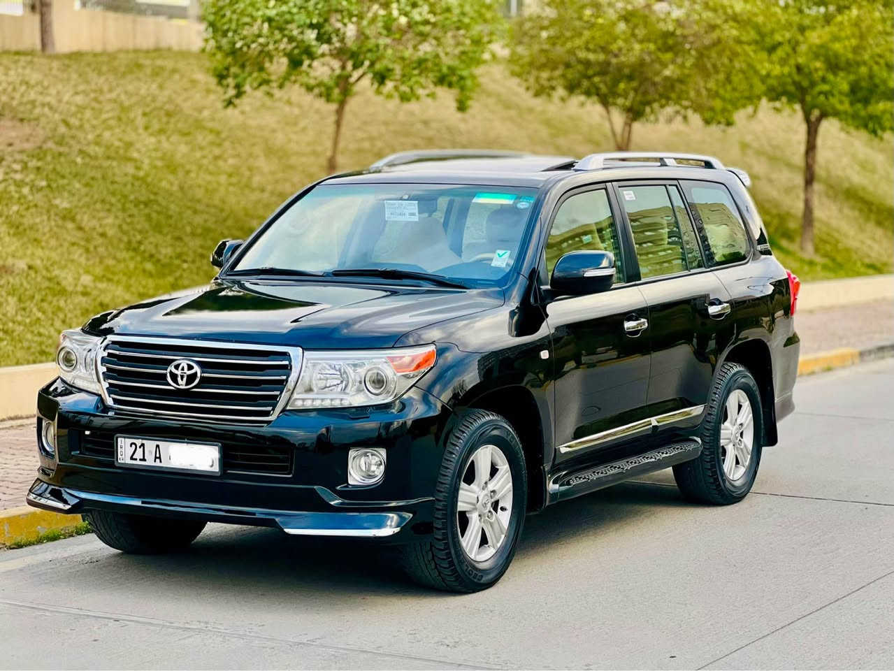 تويتا لاندكروزر موديل 2011 ستينية GXR فوول موا صفات V6 فطيم مواصفاتي + گير ئوتوماتيك + سه لاجه + بصمه + سلايت + كوشن كا ره با + تبريد مركزي + ٣ ريز كوشن+ حاسه + شاشه + كاميرا + سوكان ڤوليوم + ته حديد سورعه + 8 ارباگ +ده بل ئه كسل+ هوك + فلچه +داخل بيجي + مه كينه+ گير به شه رت نه كرا وه ته وه+تايه تازه يه + سه نه وي ره قه مي تا زه يه سعري 325$وه ره قه عينوان السليمانية+ *********** السليمانية, العراق
