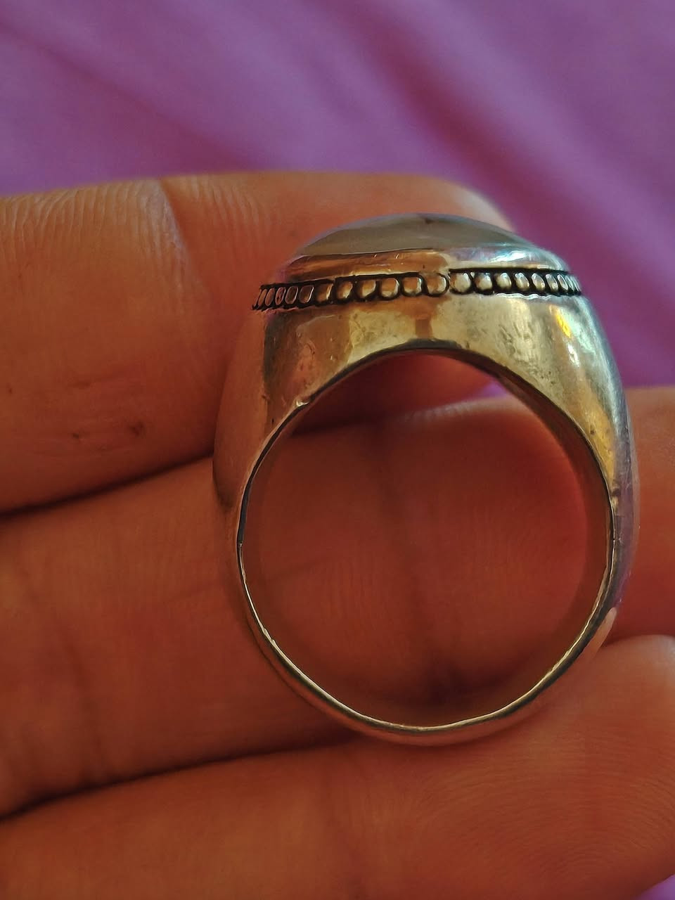 عقيق يماني شجري مصور صياغه ثقيله يدوي مكتوب الله و سلام ومن جهه تقرا علي السعر ٢٠٠ الف


**إذا كنت صاحب هذا الإعلان وتريد حذفه لأي سبب، رجاءا أرسل رسالة إلى الدعم الفني**