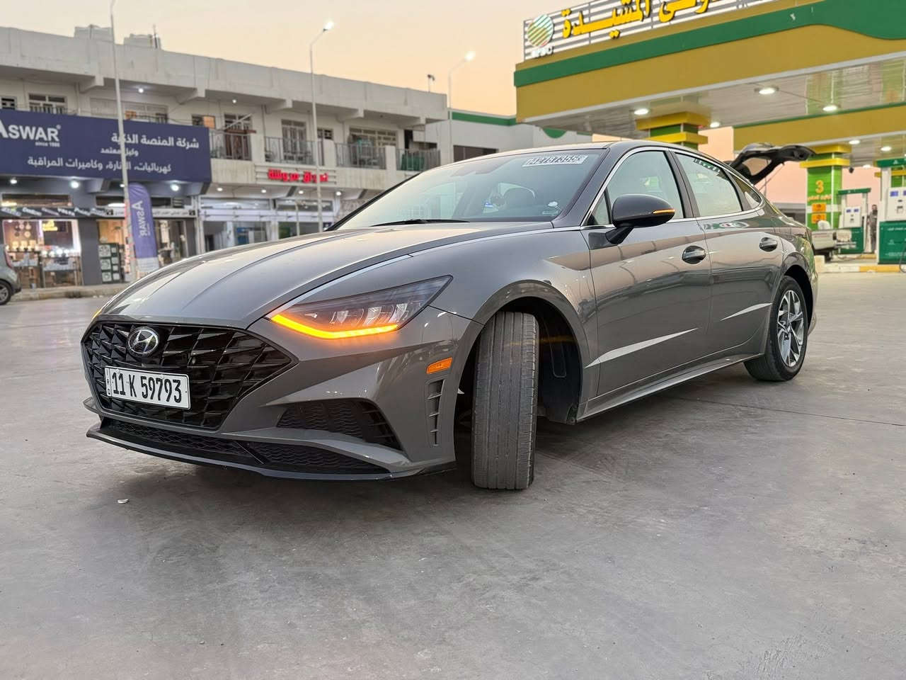 سوناتا موديل 2023 
لون اسمنتي المميز 
رقم بغداد معوقين
بدون ايرباك 
مكينه 2500
سياره جديده جداً 
بيع او مراوس 
الاستفسار : ***********
