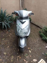 دراجه سكنس فحل للبيع دراجه ختم واحد ويا الكفرات مكينه تخبل خير من الله...