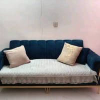 فلتر ماء عالي التقنية، يعمل بكفاءة لتنقية الماء ومنحه طعماً منعشاً. مص...