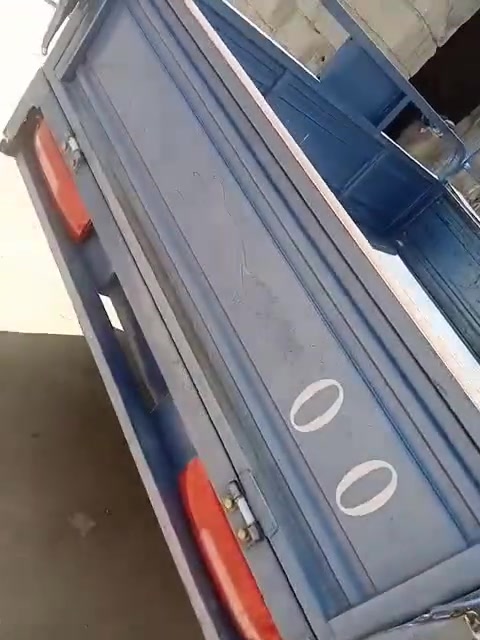 عميي سلام عليكم ستوته جمره للبيع او مراوس ب. امتيار كلك....       نضيفه كلش...كلك ضايعات اربعه ورقات وباقيه وحده موديل 2023 كلشيي شغال المكان نجف قضاء المشخاب...السعر عل رقم خابرني ***********..
