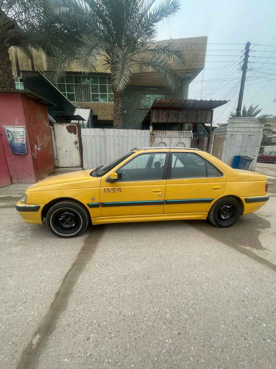 سلام عليكم
بيجو بارص موديل ٢٠١٥
سياره نضيفة كير ومحرك خير من الله 
بيهة جاملغ الخلفي الايمن مصبوغ وسياره 
بسمي ورقم جديد وبلعافيه عله الياخذهة
السعر ٤٥وبهيه مجال 
للاستفسار***********
