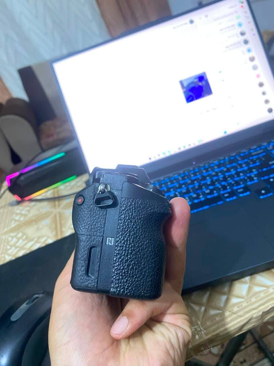 سوني s2للبيع شتر ١٤الف وياها بطاريت وشاحنه ***********
