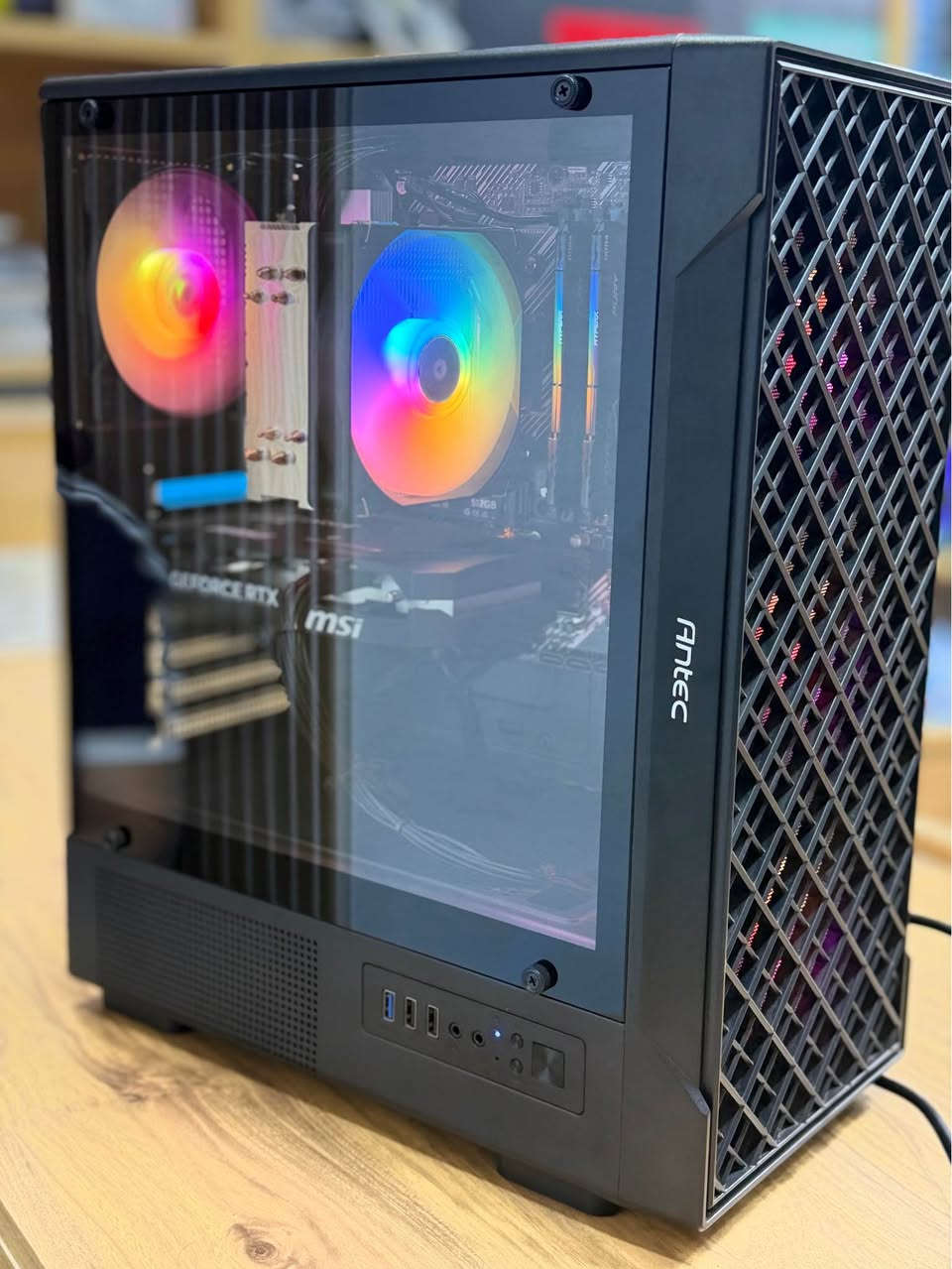 Gpu: 5060 8gb msi 
Cpu:ryzn 5 5500
Ram: 16 GB 3200mhz hyper x 
Psh: c.m 700 wat + 80
Mth: b450 asus prime 
Hard: 512 m.2 kimtank
Cooler: ag 400 black 
Case : antec 4*fan  black 

کەیسێکی زۆر جوان و بەهیز بۆ یاری 
زۆر خاوینە وەک و نوێ وایە 
نرخی ملیۆن و ١٩٠ 
765$
زەمانی یەک مانگ 
گەیاندن بۆ هەموو شوێنێک هەیە 
***********
*********** أربيل, العراق
