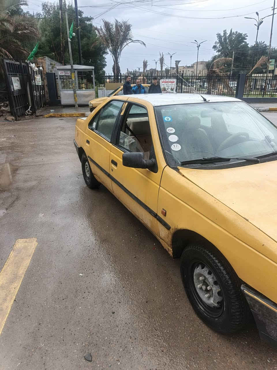 السلام عليكم بيجو روى موديل 9 سياره جديده بمعنى الكلمه كير مكينه مكفولة تخم تاير جديد السنويه 29 تحويل مباشره السعر 17 وبيها مجال بسيط عنوان بغداد الزعفرانيه ***********
