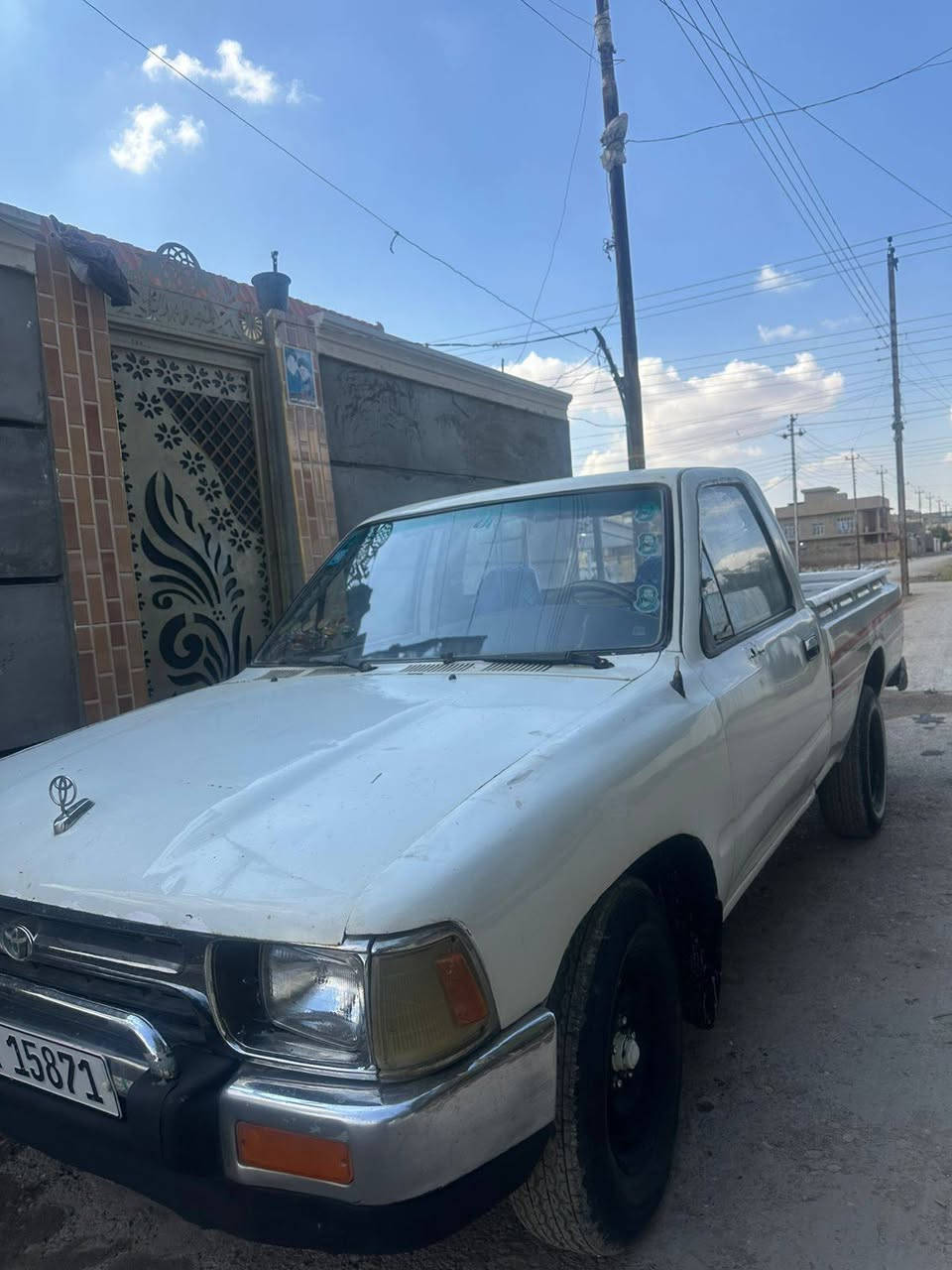 سلام عليكم متاح بيكم تيوتا موديل 92 مكينه وكير كروسيده بلاديه  خير من الله السياره سياره مال جناي رقم بابل نكليزي تحويل ثاني يوم شرط التحويل بدي نضيف لاخياس ولا تعمير  مكان السياره بغداد المعامل سياره جاهزه نكره وحده سياره انضف من الصوره السعر 45 وبيها مجال حك الجيه المو شراي لايخابر ويتعبني  الشراي يتصل وبخدمته *********** مكلف بنشر
