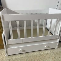 سرير اطفال • نضيفه • فطر بسيط