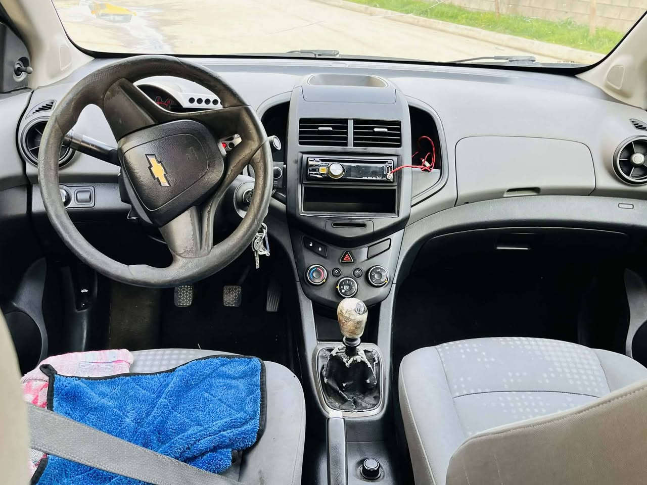 سلام عليكم للبيع او مراوس  سيارة سونيك 2012 بيها صبغ شوية بل جاملغ الخلفي رقم اربيل السيارة جاهزة من جميع النواحي السعر 62 للتواصل ***********
