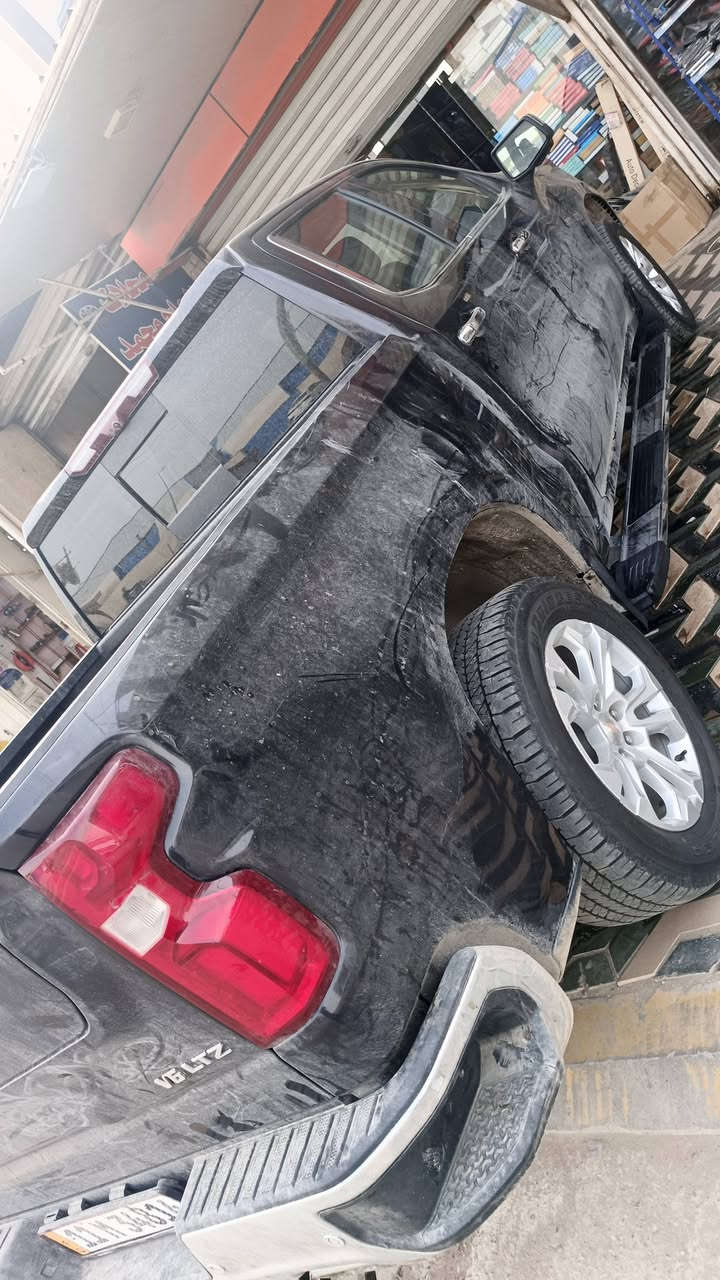 سلفرادو 22 كاز فول Z 71 مواصفات أعلى من البرايم جاهزة ماشيه 40 بيع او مراوس سعر 290$ ت ***********
