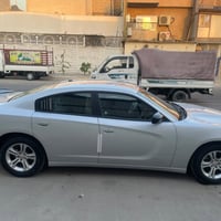 Charger 2022 مواصفات sxt سياره ما لبيت سياره جديده ممشه 36  حساسات كام...