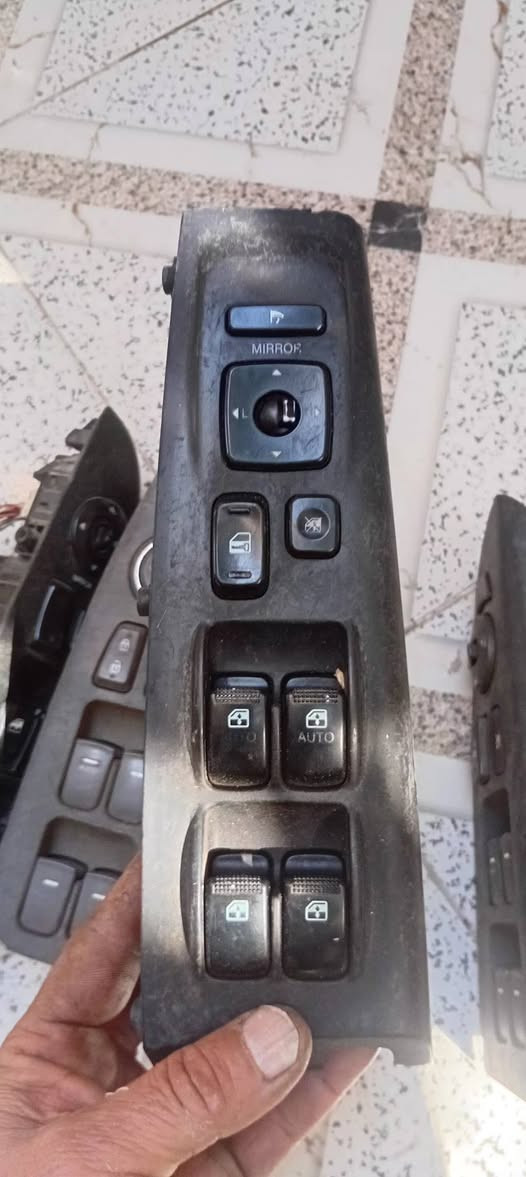 كونترول كوري حسب. متوفر  ***********
