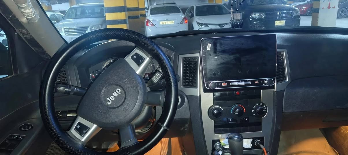 Jeep 2008, silver color
رقم سليمانيه جديد دولي . السونار مرفق مع الصور 
الاستفسار ع الرقم ***********
