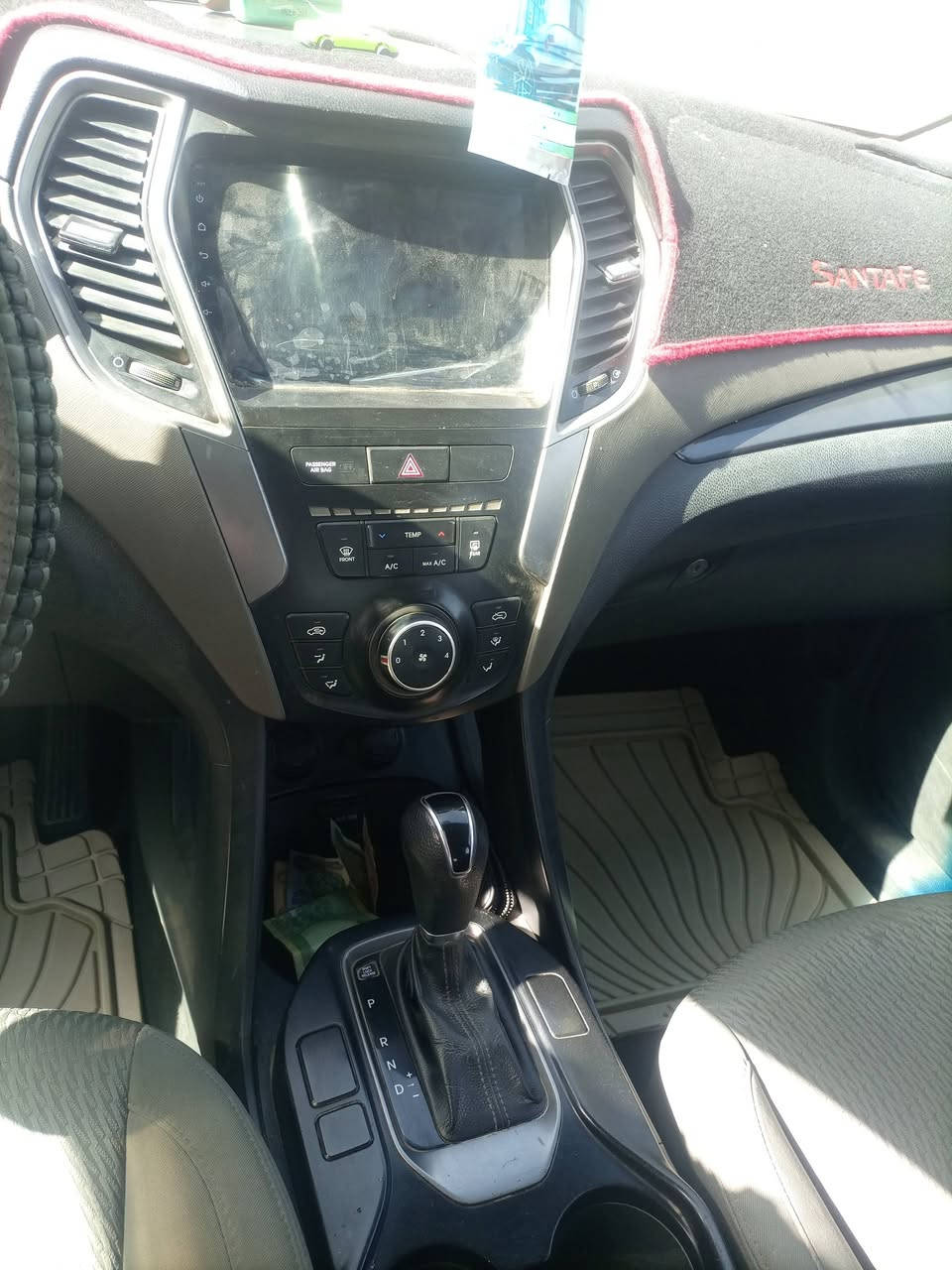 سنتافي وارد امريكي للبيع ٤اسلندر موديل ١٥مكان السياره كريلاء رقم الهاتف ***********باسمي السياره جاهزه
