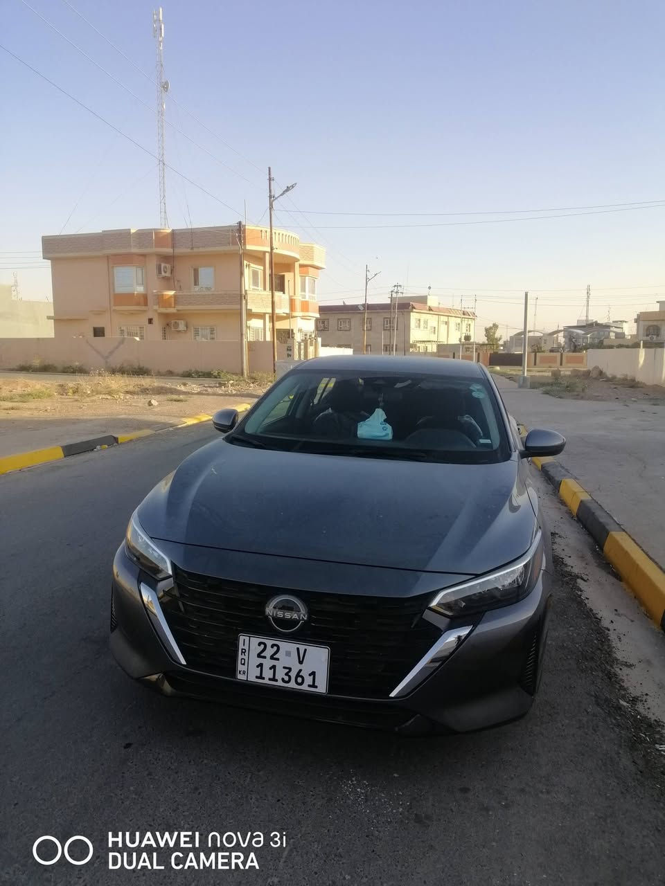 نيسان سنترا موديل ٢٠٢٤ ماشي ١٢٠٠٠ بس باب نفر بي شبر على بارد فقط الشراي ينتصل وهاي رقمي ***********
