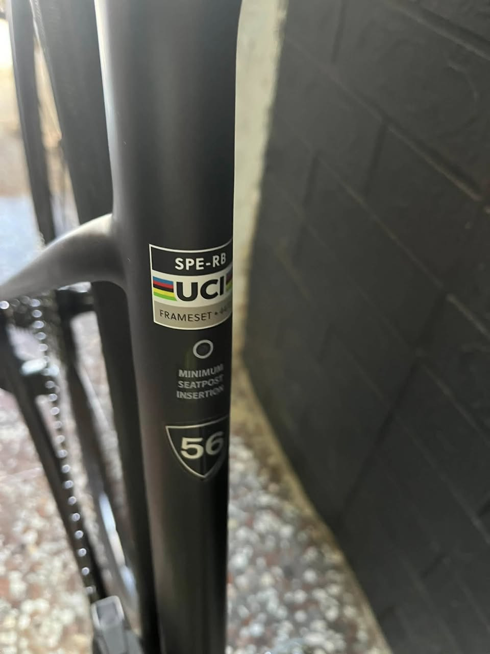 دراجة كرافل ماركه SPECIALIZED SL8 كاربون اورجنال قياس فريم 56 ركبه نابضيه سستم بالكامل sram rival 12x2 كهربائي وياله DT swiss دراجه مختومة uci دراجه وضع شركه بالكامل جدا نضيفة 
للتواصل ***********
سعر خاص او اتصال
