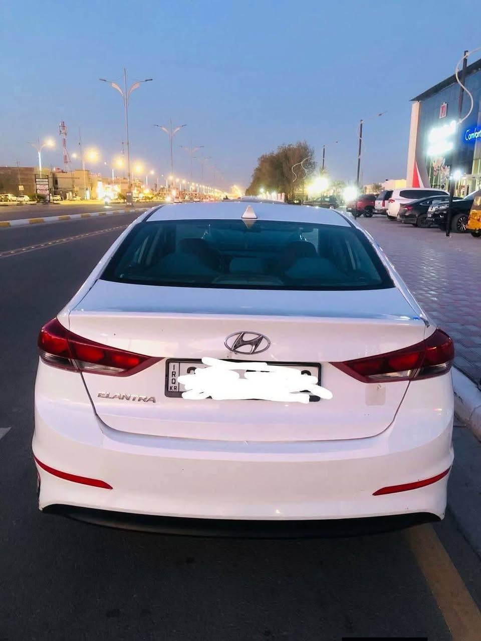 سلام عليكم 
النترا موديل ٢٠١٧ للبيع رقم سليمانية السياره بااسمي 
وارد امريكي حادث دعامية فقط وصبغ البنيد صور الحادث منشوره + سونارها  
تجي وتگلب  مواصفات شاشه +كامره+تحكمات ستيرن
 السياره جاهزه  ماتصرف عليه ابد .
بيه #تقشير قليل تجي وتشوف بعينك 

مكانها كربلاء 
 للاستفسار على الرقم

‏‪***********
