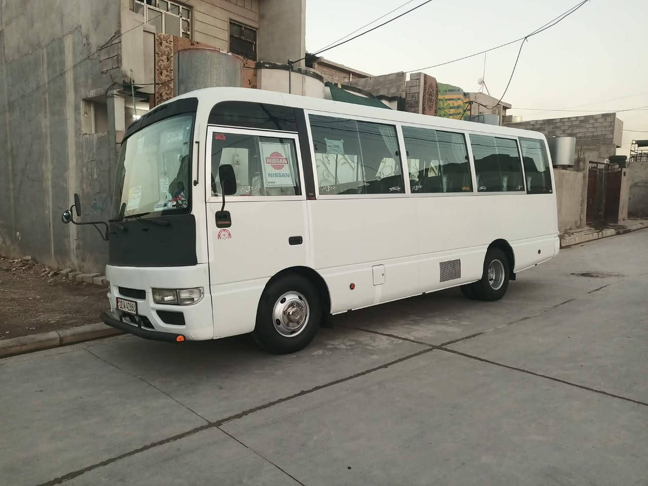 🚌 للبيع | كوستر نيسان 30 راكب
📅 موديل: 2014
📍 رقم: شمالي أربيل
━━━━━━━━━━━━━━━━━━
🔹 المواصفات:
✅ محرك، كير، واكسل شرط.
✅ تعمل على البنزين.
✅ منظومة غاز تركية ATIKER مركبة.
✅ تبريد ممتاز على السويج.
✅ طقم تايرات تيوبلس جديد.
✅ نظام مانع انزلاق (ABS).
✅ شاشة بلازما خاصة بالركاب.
✅ إنترنت Wi-Fi.
✅ جهاز DJ مع مضخم صوت (صب ووفر).
✅ إنارة ونشرات داخلية وخارجية.
━━━━━━━━━━━━━━━━━━
✨ الحالة:
✅ السيارة نظافة فول.
✅ جاهزة للعمل ولا تحتاج أي مصروف.
✅ فقط صبغ شبرين تجميلي.
✅ بدون أي ضربة أو حادث.
━━━━━━━━━━━━━━━━━━
📍 الموقع: الموصل – حي العامل.
💰 السعر: 285
📞 للاستفسار والمعاينة: التواصل على الخاص أو الاتصال *********** بي واتساب
