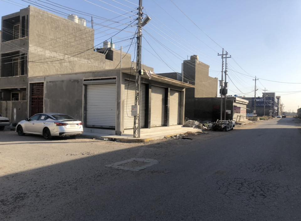 السلام عليكم 
محلات عدد  2  للإيجار  الموقع  الدورة  حي دجلة قرب سريع الدورة  مقابل الجمعية خير الله موبايل ☎️***********
