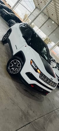 كومباس • ٢٠٢٥ • ٨٠٠٠