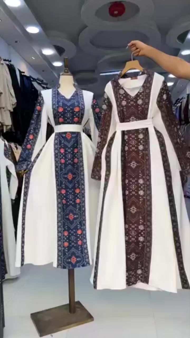 👇👇 بسم الله توكلنا على الله 👇👇

👌👌 ومازال لدينا إبداع لم يصل إليه أحد 👇

✨✨✨ أحدث صيحات الموضة العالمية لعام 2026
🎨🎨 الألوان :-كما معروضه 
فستان دااابل ايطالي كوالتي عالي طبع ديجتال
قياس  38 40 42 44 46 48
السعر  مع توصيل 35الف
حجز استفسار راسلوني خاص 
توصيل جميع محافظات العراق


**إذا كنت صاحب هذا الإعلان وتريد حذفه لأي سبب، رجاءا أرسل رسالة إلى الدعم الفني**