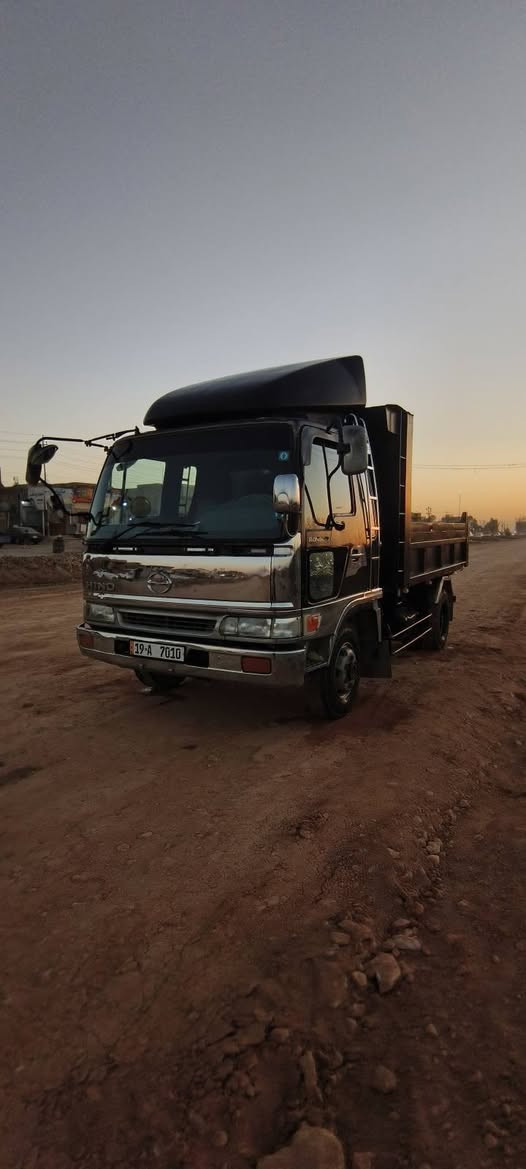 السلام عليكم عندي هينو كلاب اصل موديل 1994شاصي مكفول تبريد شغال تخم تاير ياباني‏ ‏‪منزل موديل بسمي ‏‪***********‬‏
