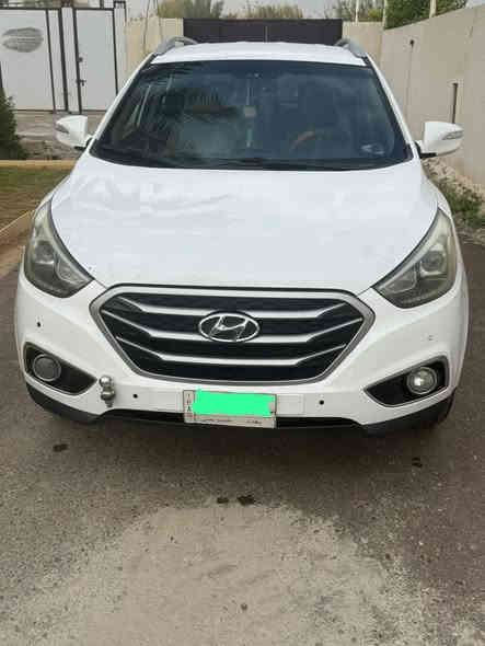 السلام عليكم توسان خليجي 14مكينه وكير وحداديه وتبريد كله بشرط وتخم تاير جديد سياره احلا من الصور 
رقم ***********سعرها ١٥٤بيها مجال(او مرواس حسب القناعة ونطي فرق )
