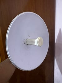 صح مستعمل لكن وياه ضمان شهرين  للبيع نانو ستيشن Ubiquiti PowerBeam M5-...