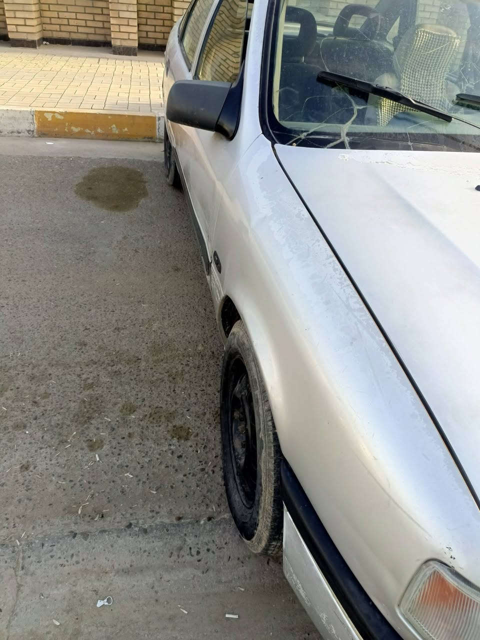 السلام عليكم
سياره اوبل فيكترا للبيع
محرك وكير خير من الله 
محرك 1800 تخم تاير جديد 
السعر 27وبي مجال لشرائح
عنوان ابو غريب ***********
