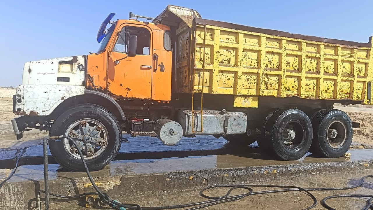 السلام عليكم
سياره فالفو للبيع بم و نوزل جديد
مكينه بيه خيط بخار
كير ٤ ب ٤ جديد
باتريات جدد سلف جديد
تايرات نص عمر
شاصي غير مكفول
ونج جديد
موديل ٨٢
راعيهة ما اندله
سياره جاهزة للعمل
السعر ب ٨ و بيهة مجال
***********
